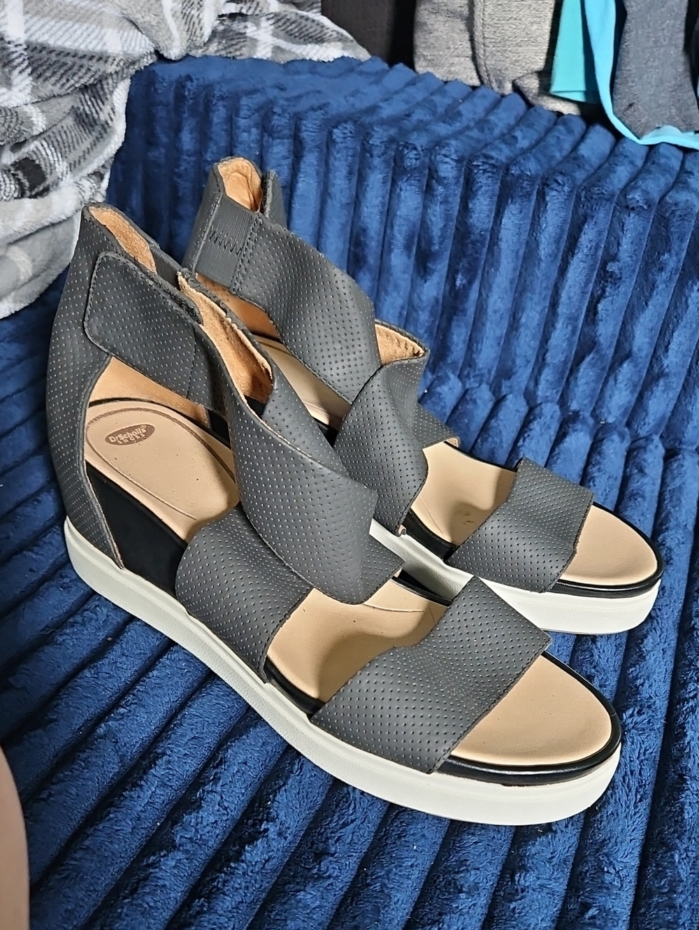 Dr. Scholl's Sheena Wedge Black Sandals with White Platform